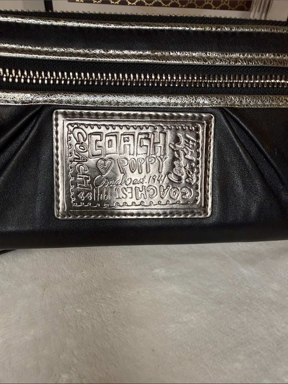 Coach Poppy Black Leather Silver Metallic Zip Around Wristlet Leopard Lining - Picture 5 of 11